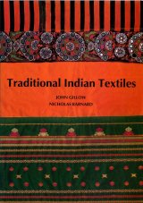 Traditional Indian Textiles ペーパーバック英語版